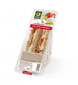 Vegan Sandwiches with Chicca and Tomato